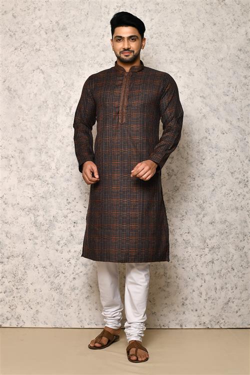 https://media.vinhemfashion.com/Images/RajsahiVol5BVLS489ZOC3H7VJ0Y/image/designer